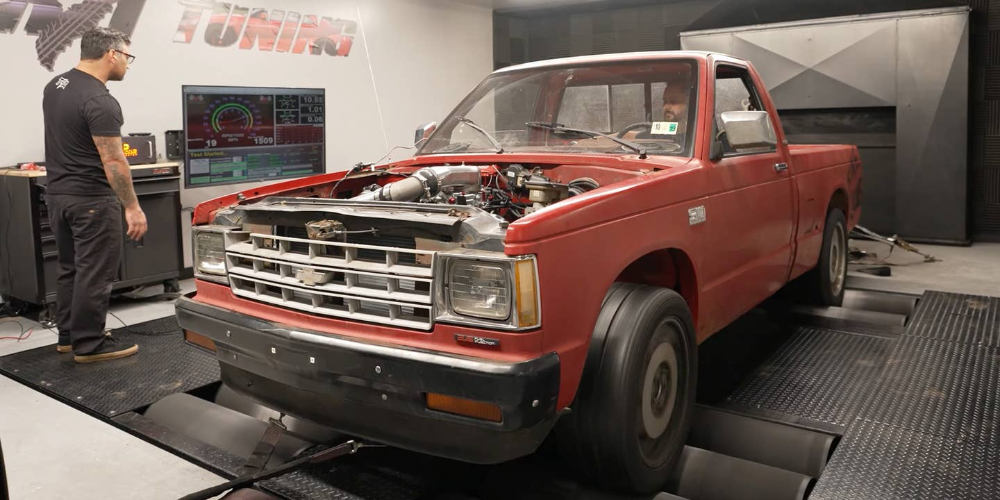 Homemade GMC Syclone Makes More Power Than a Real One for the Price of an Old Civic