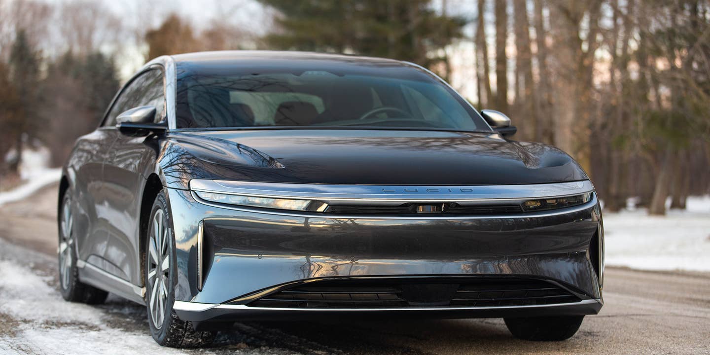 2022 Lucid Air Review: A Luxurious Long-Range EV Marred by Software Bugs